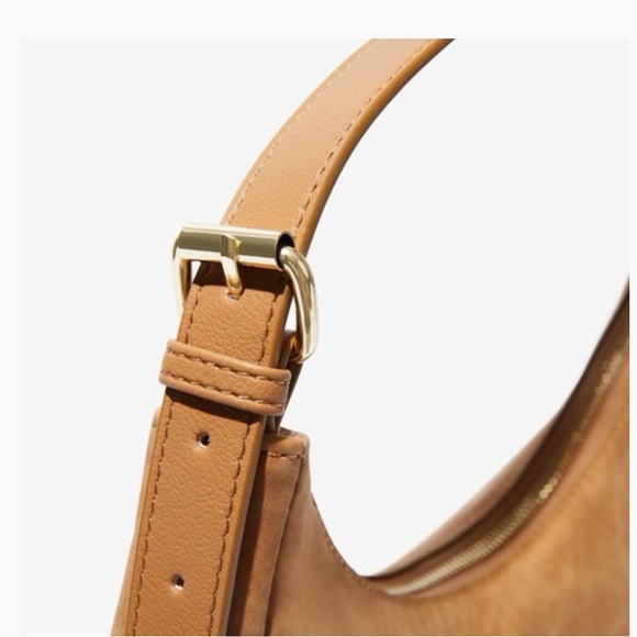 NWT 4th & Reckless Una Faux Suede Crescent Bag - Picture 2 of 5